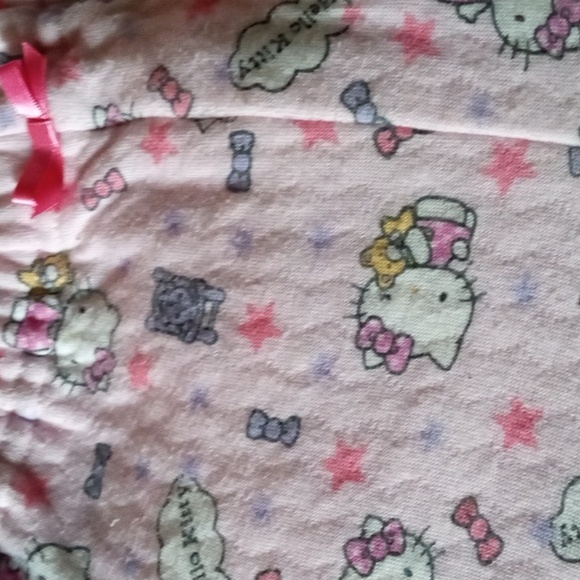 3/$15 Hello Kitty pj shorts - Picture 3 of 3